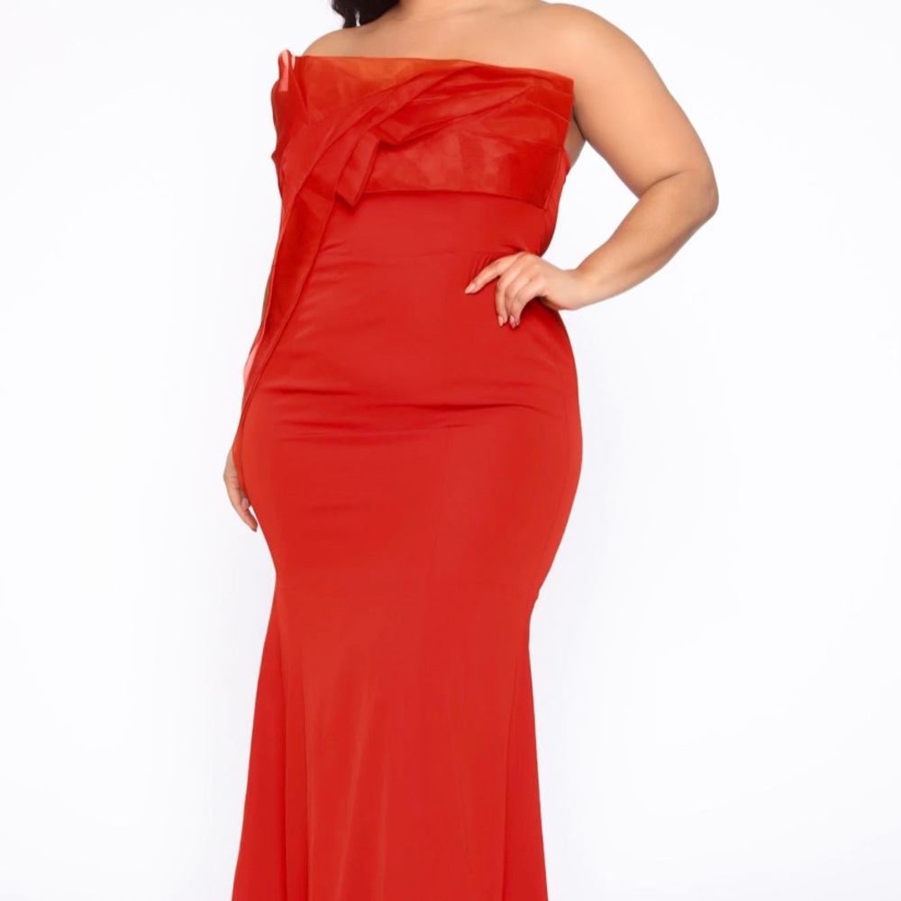 Strapless Plus Size Gown